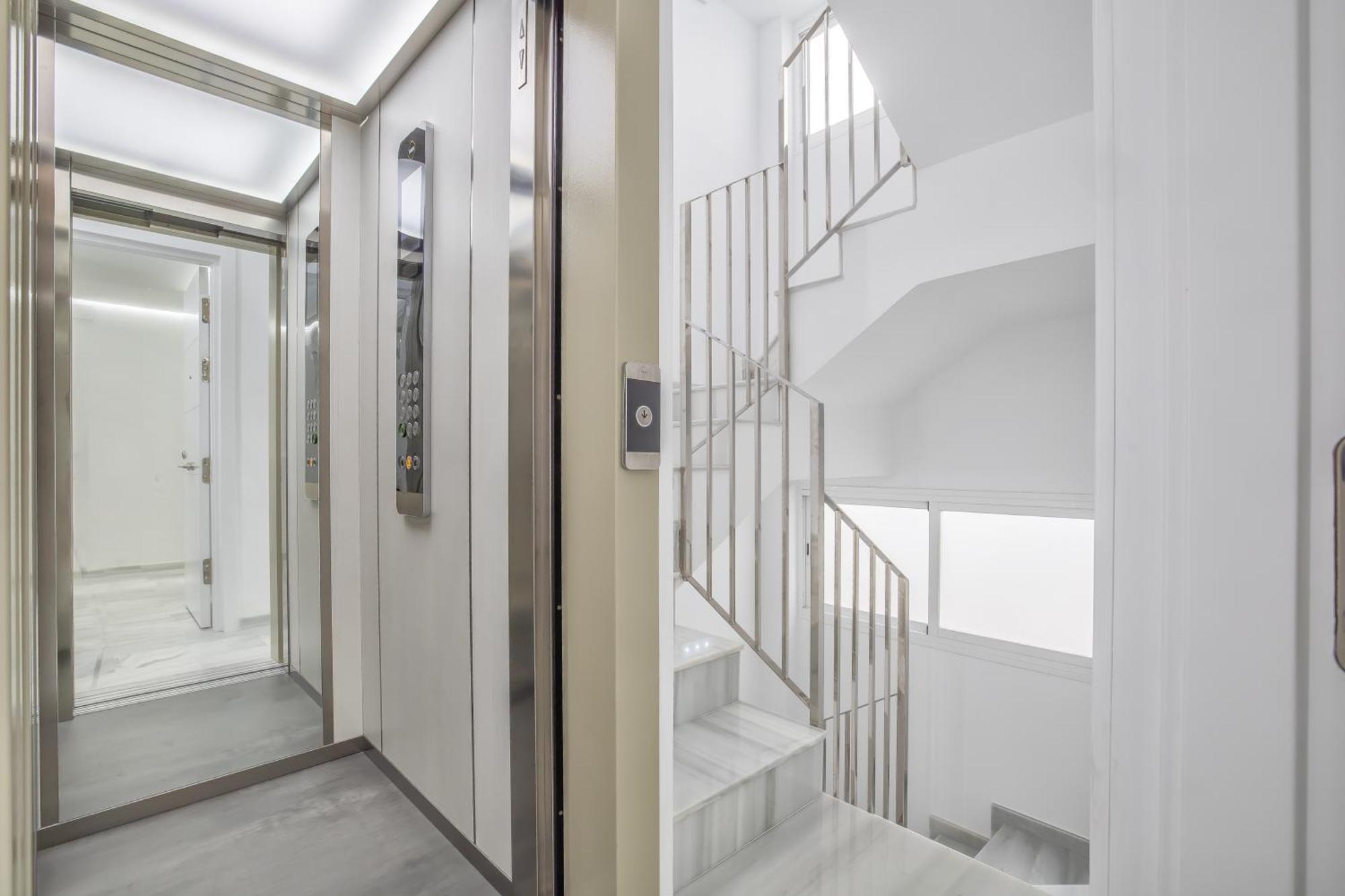 Apartamentos Haranas II & Parking Кордова Экстерьер фото